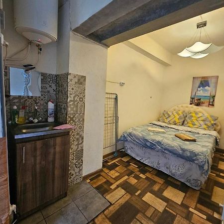 Cozy Studio In Yerevan'S Center Extérieur photo